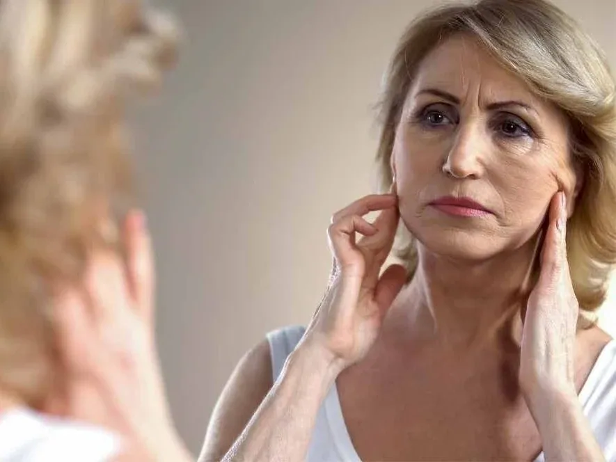 woman in need of a natural facelift, Kobido in Nice